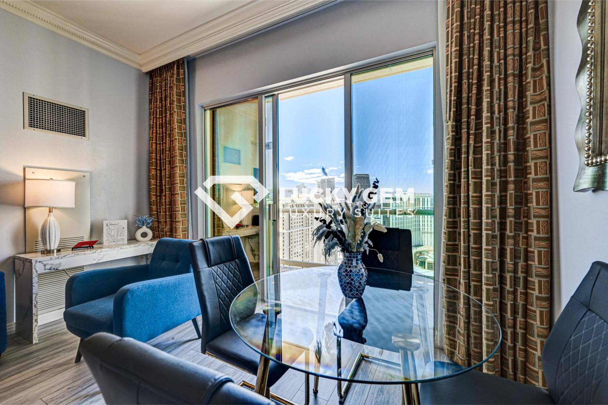 Lucky Gem Penthouse & Luxury Suites At Signature Resort, Balcony Strip View 3505 拉斯维加斯 外观 照片