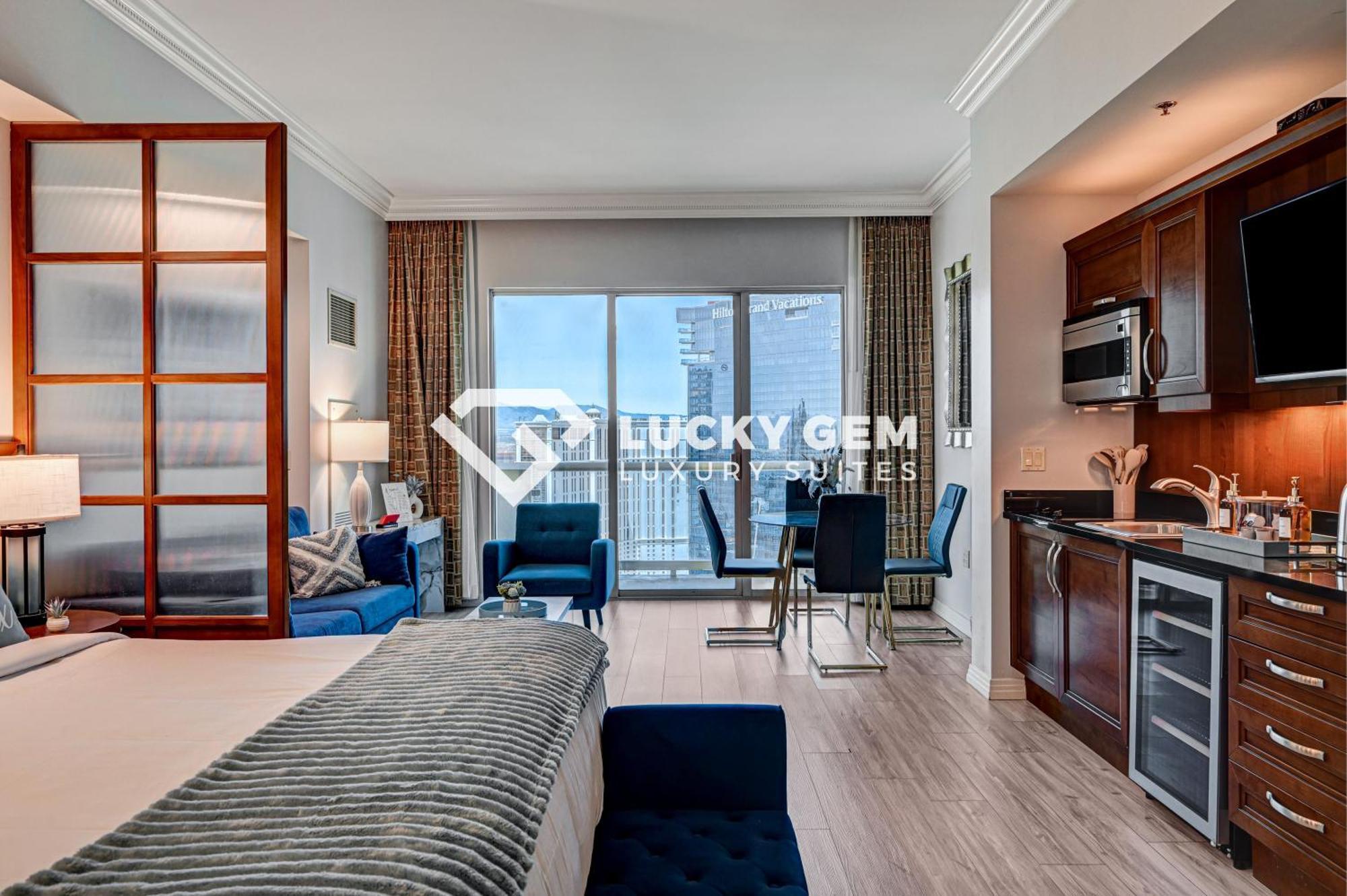 Lucky Gem Penthouse & Luxury Suites At Signature Resort, Balcony Strip View 3505 拉斯维加斯 外观 照片