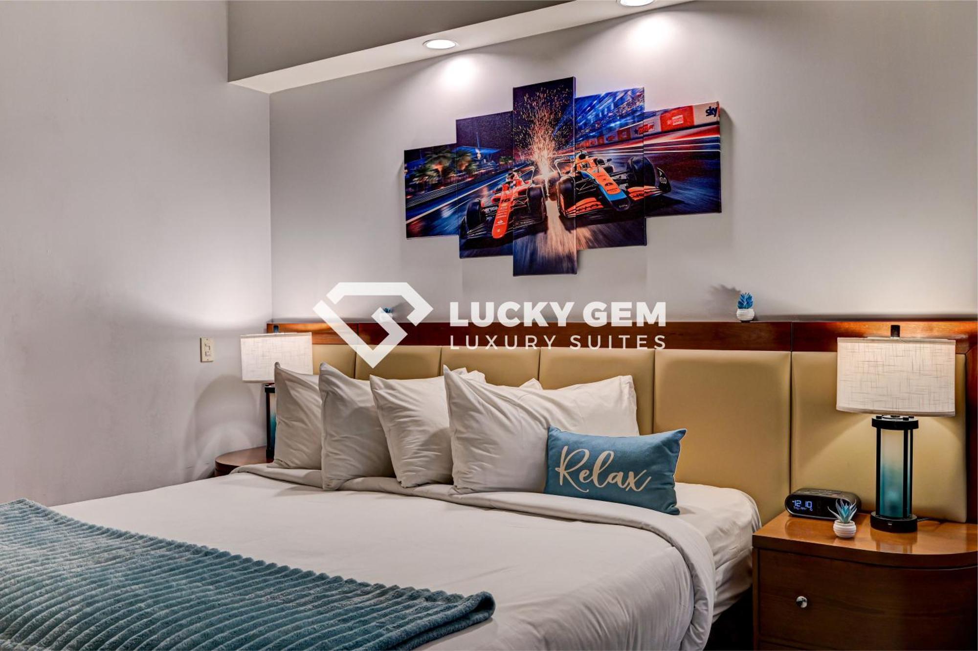 Lucky Gem Penthouse & Luxury Suites At Signature Resort, Balcony Strip View 3505 拉斯维加斯 外观 照片